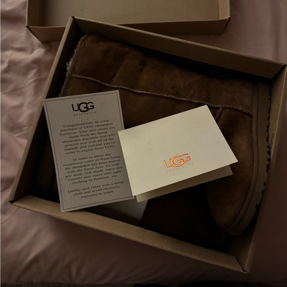 Ugg Australia boots. Tall style chestnut color - Picture 4 of 7